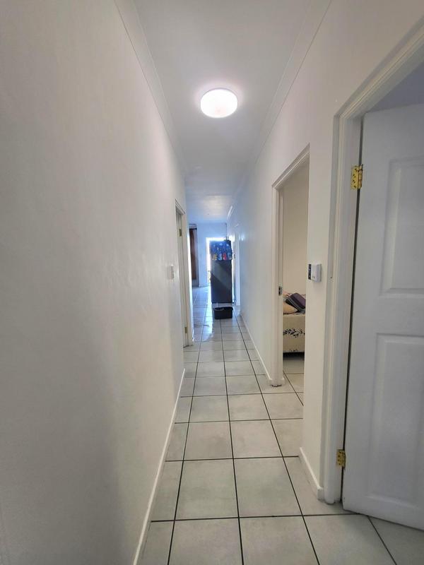 To Let 3 Bedroom Property for Rent in Saldanha Western Cape
